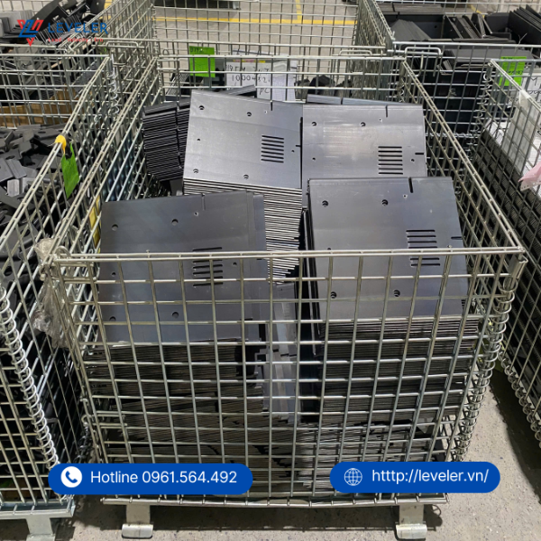 Pallet-luoi-sat-su-dung-trong-san-xuat-cong-nghiep