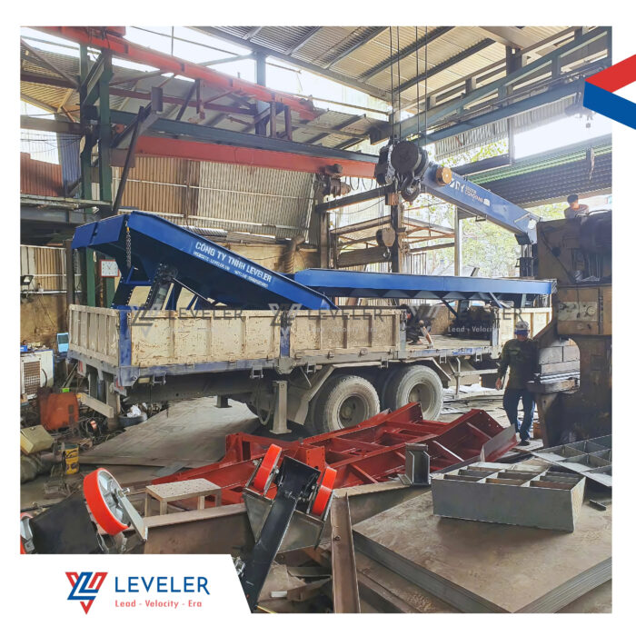 Cầu lên container 8 tấn loại cầu di động - Hình ảnh 6