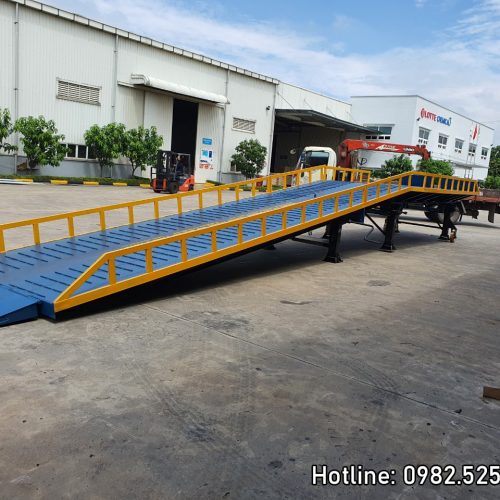 Cau-dan-xe-nang-len-container-12t-yenphong-BacNinh (9)