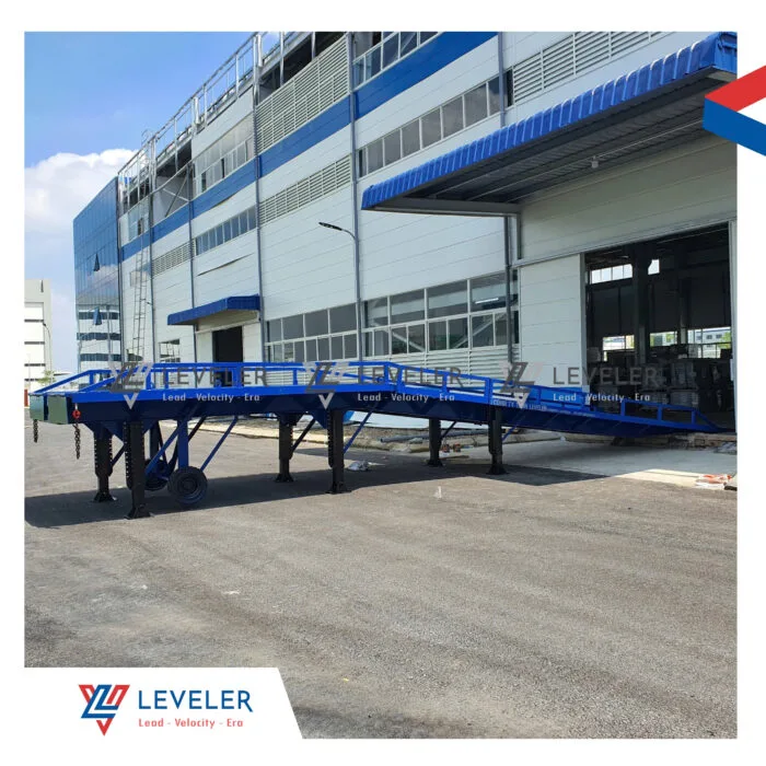 Cầu lên container 6 - 15 tấn| Cầu dẫn xe nâng thủy lực – Giá tốt 2025