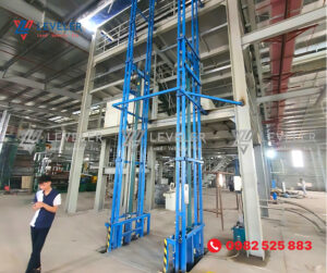 Thang nâng hàng 250kg LEVELER