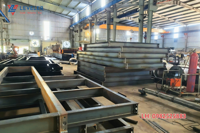 Gia công Chân đế máy công nghiệp bằng thép - Ảnh 2