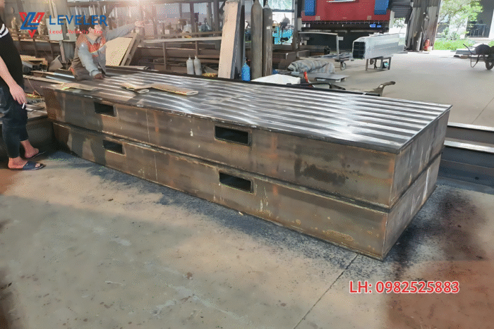 Gia công Chân đế máy công nghiệp bằng thép - Ảnh 5