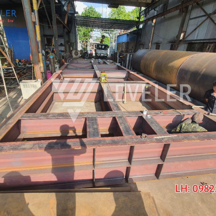 Gia công Chân đế máy công nghiệp bằng thép