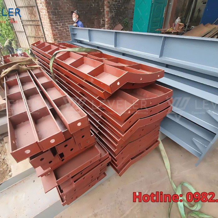 Gia công cốp pha cột vuông cho mọi công trình xây dựng- LEVELER