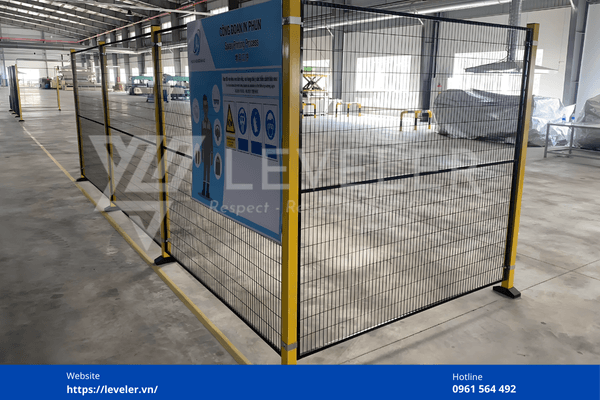 Hình ảnh thực tế về Hàng Rào Lưới Thép Sơn Tĩnh Điện LEVELER